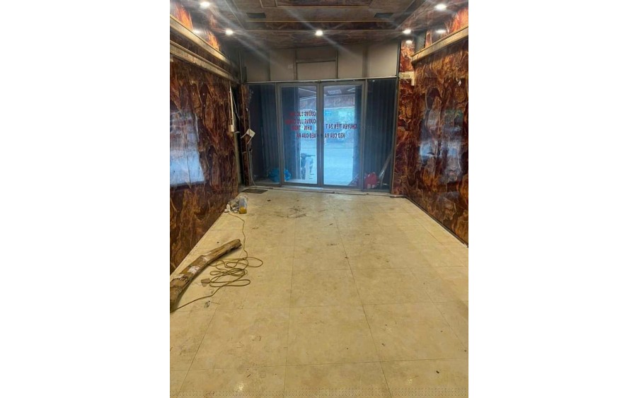 Cho thuê làm VP, KD mô hình sạch sẽ phố Nguyễn Văn Viên 40m2 - 3 tầng - giá 13triệu